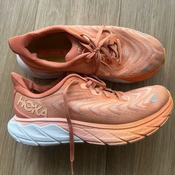 Hoka One One Arahi 6 Womens Size 8B Orange Walking Shoes - Picture 1 of 10